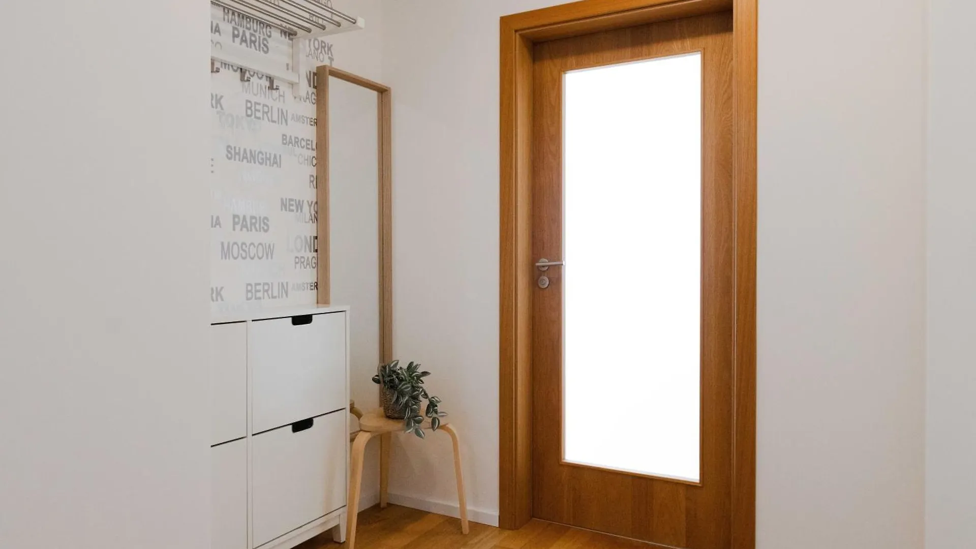 Mill Apartments Brno 0*,